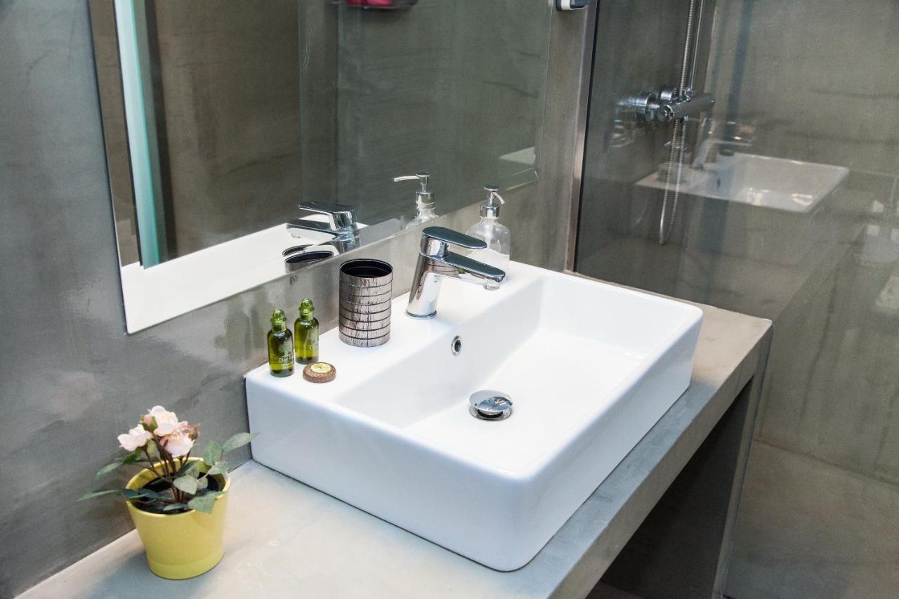 Beautiful Apt Near Monastiraki Sqr Apartment Athens Luaran gambar