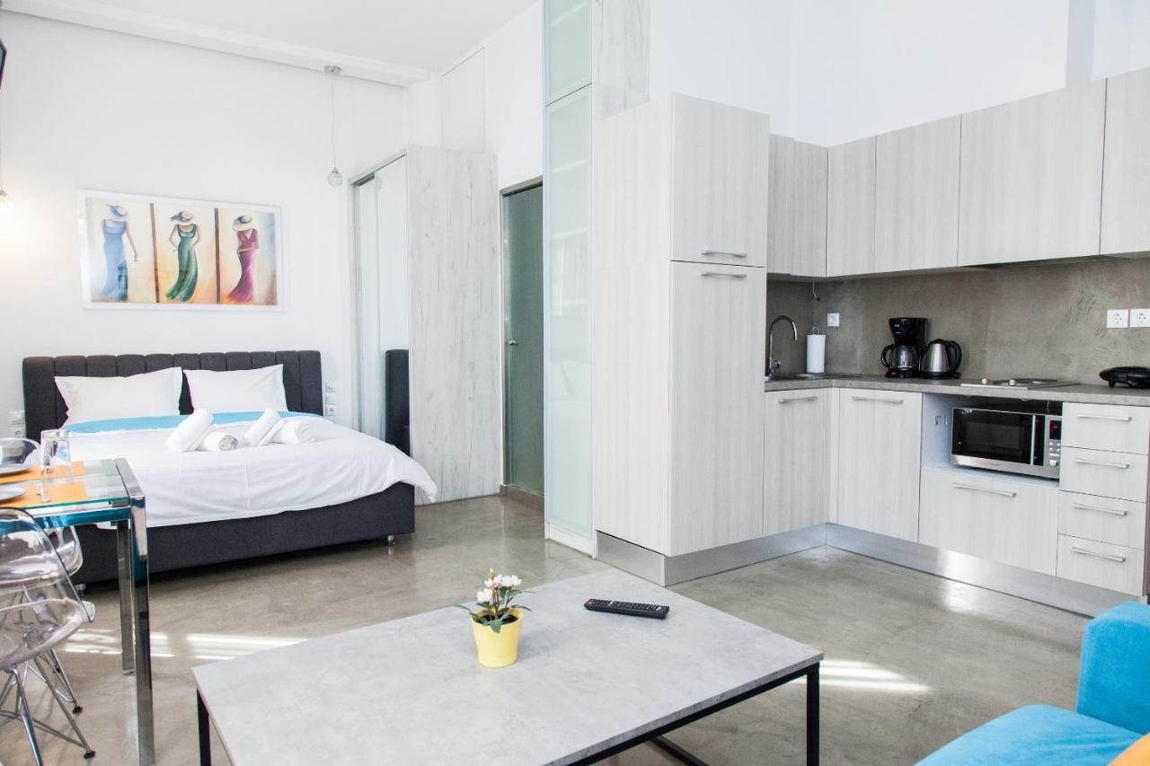 Beautiful Apt Near Monastiraki Sqr Apartment Athens Luaran gambar